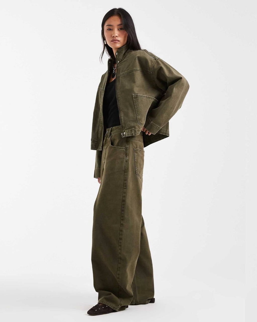 Relaxed Utility Wide-Leg Pants